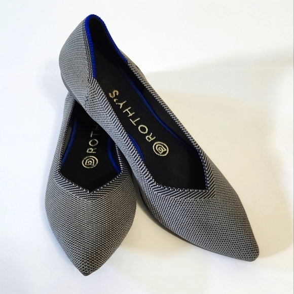 Rothys Pointy Toe Flats - Picture 4 of 11